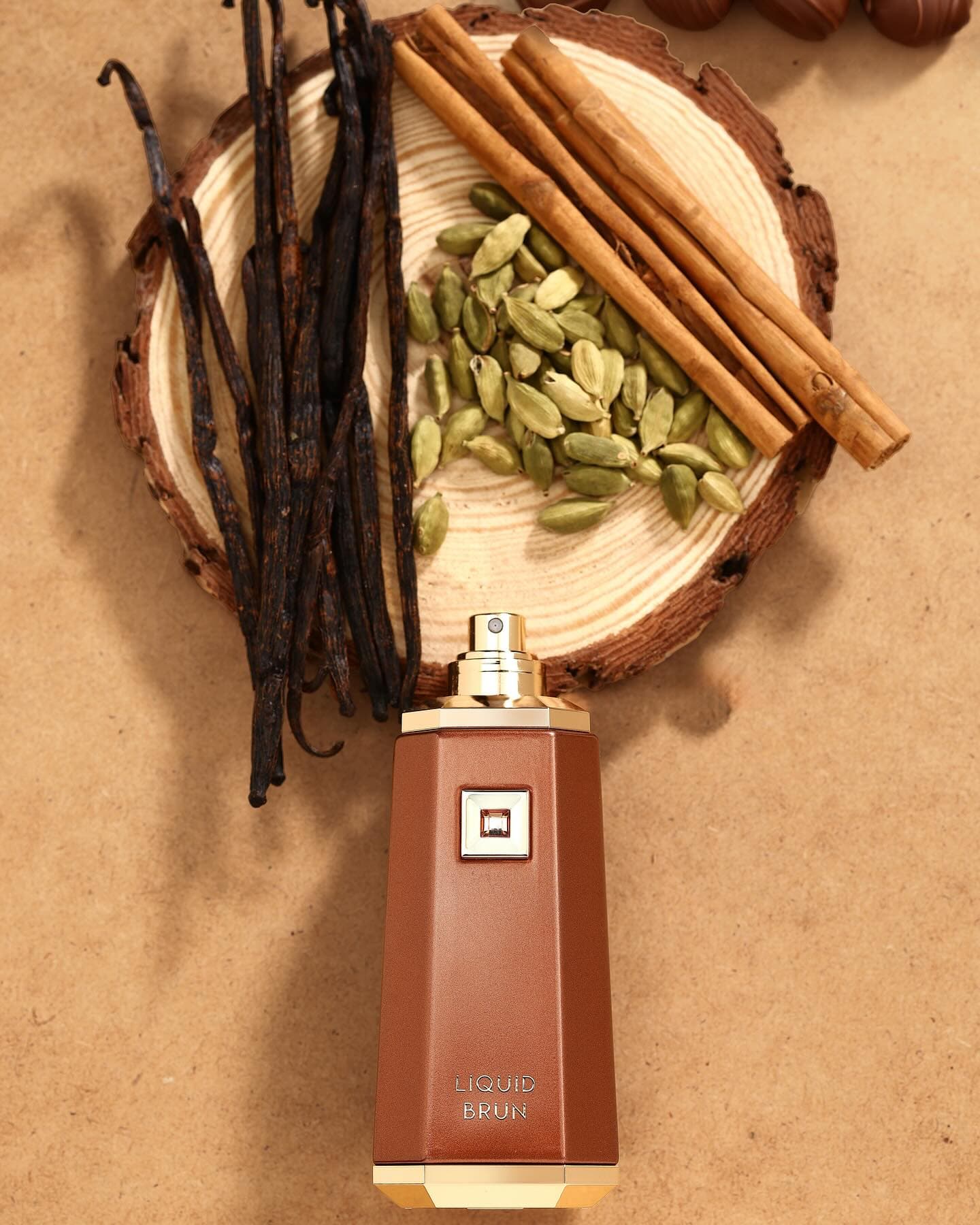 French Avenue French Avenue Liquid Brun Eau de Parfum 100 ml — immagine 4